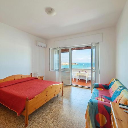 Il Porto Apartment ปอร์โตตอร์เรส ภายนอก รูปภาพ